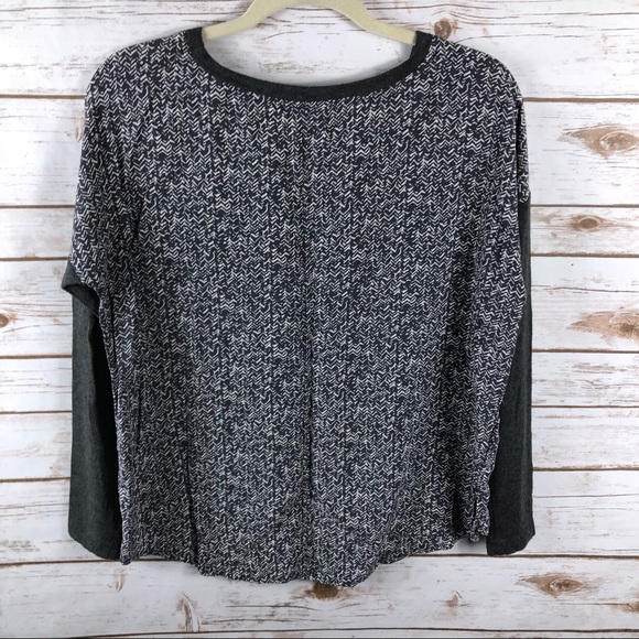 Lou & Grey gray white abstract long sleeve top - Picture 6 of 8